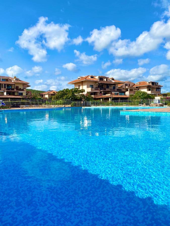 Cala Reale Rooms Marinella 마리넬라 외부 사진