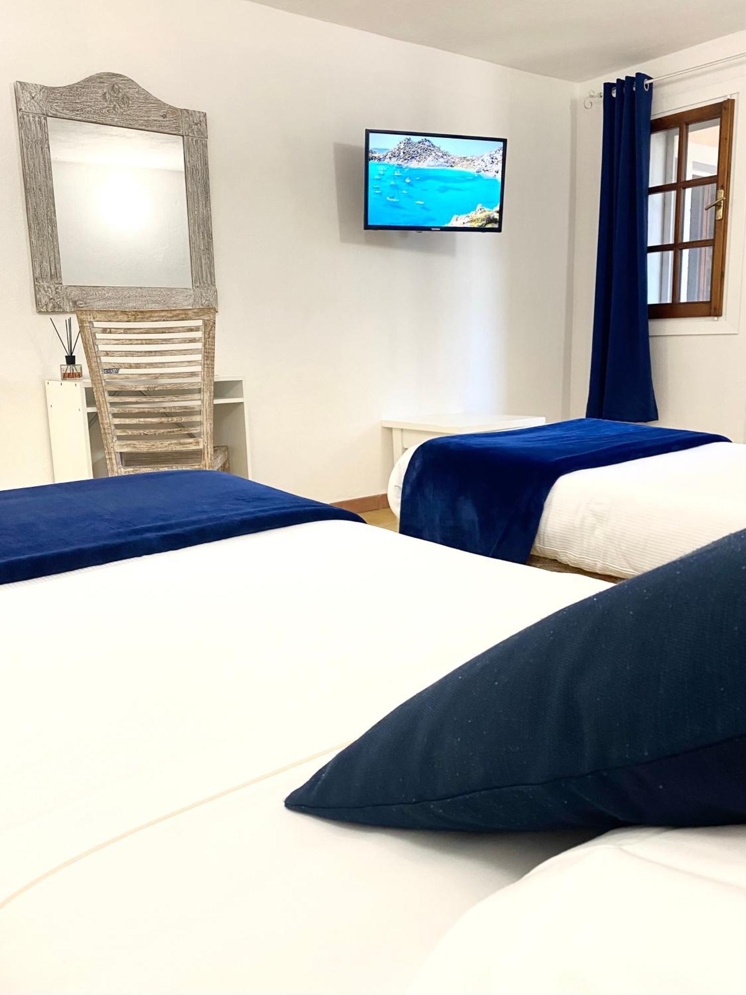 Cala Reale Rooms Marinella 마리넬라 외부 사진