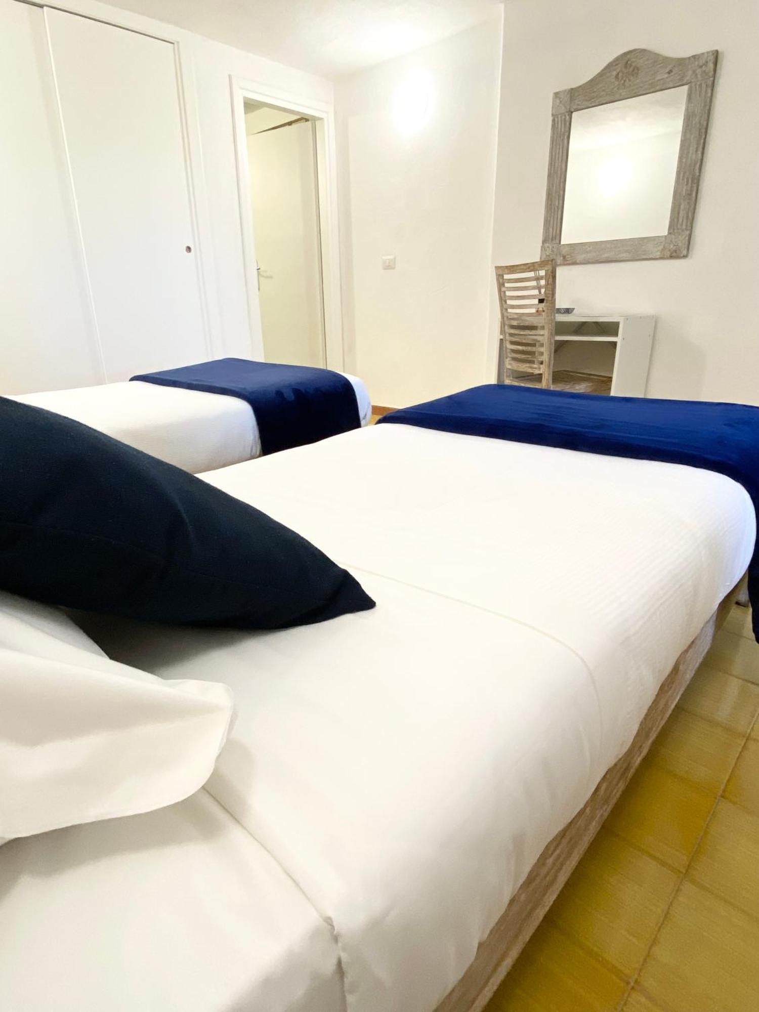 Cala Reale Rooms Marinella 마리넬라 외부 사진