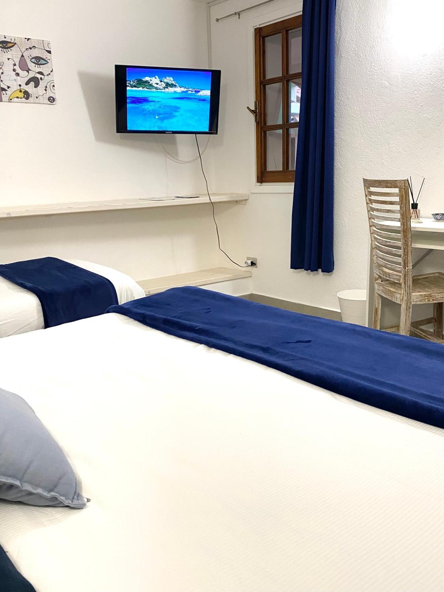 Cala Reale Rooms Marinella 마리넬라 외부 사진